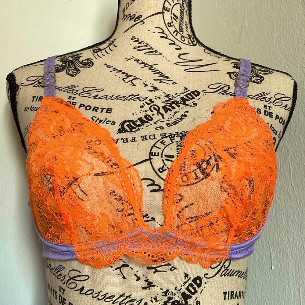 Stella McCartney periwinkle blue & orange lace underwire bra, 34C